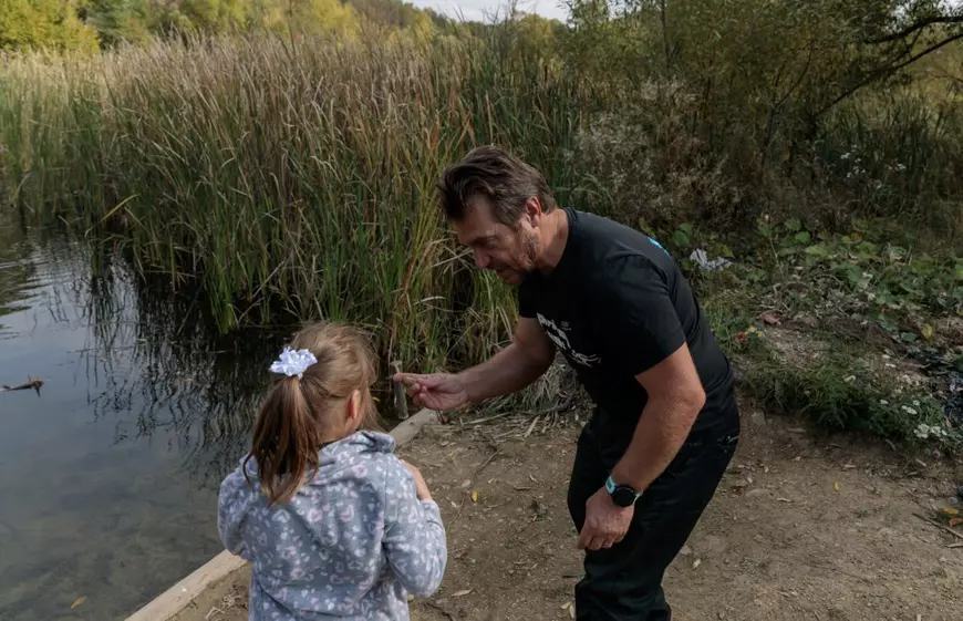 „Potențiali campioni există pe orice stradă, în orice oraș”. Povestea lui Avram Iancu, românul care a parcurs înot Dunărea