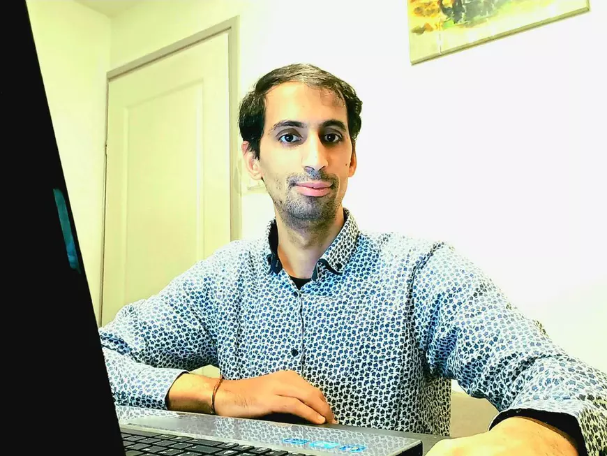 „Chit că e o țară dărâmată, e a noastră și ar trebui să ne implicăm”. Cum trăiesc ziua de 1 Decembrie muncitorii români din Olanda