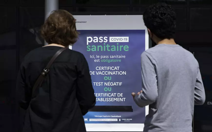 Un specialist în etica vaccinării de la Oxford explică de ce imunizarea este o obligație morală: „Refuzul este echivalent cu evaziunea fiscală”