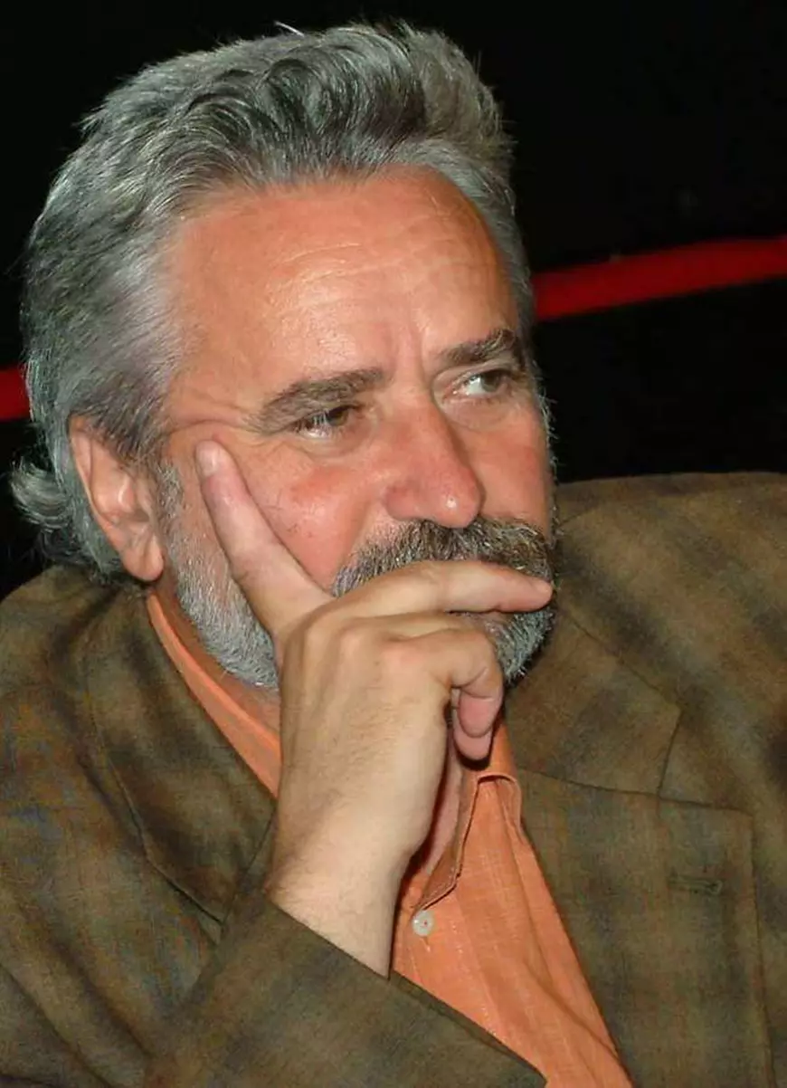 Poetul Lucian Avramescu a încetat din viaţă, la 73 de ani. „Avea încă atâtea de trăit, atâtea de împărtășit nouă”, spune violonistul Alexandru Tomescu