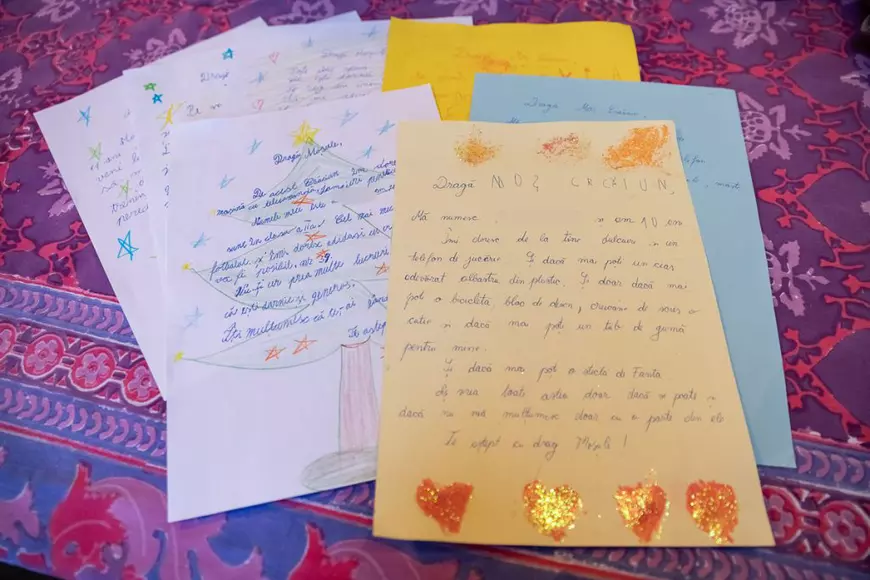 Miracolul de la Singureni. Cum li s-au îndeplinit dorințele de Crăciun unor copii abandonați de părinți și de sistem