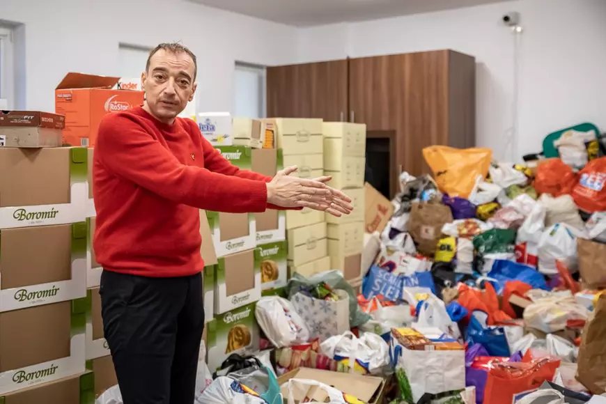 REPORTAJ. Cum a transformat un preot suferinţa personală într-o cetate a binelui pentru mame şi copii în dificultate: „Credinţa fără fapte este moartă”