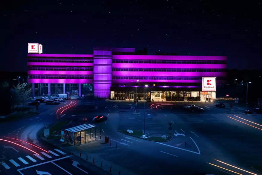 Kaufland România continuă sprijinul acordat persoanelor cu dizabilități și lansează un parteneriat cu .lumen, creatorul ochelarilor pentru nevăzători