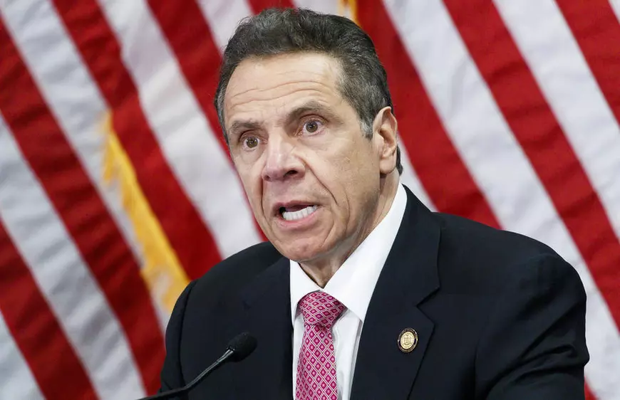 Prezentatorul Chris Cuomo, concediat de CNN după ce și-a ajutat fratele. Fostul guvernator Andrew Cuomo e acuzat de agresiune sexuală