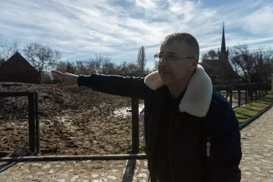 REPORTAJ. Pe malurile Lacului Techirghiol, procurorul Țucă și-a priponit iar caii: „30 de ani de acum încolo îi vom ține, numai de-al dracului”