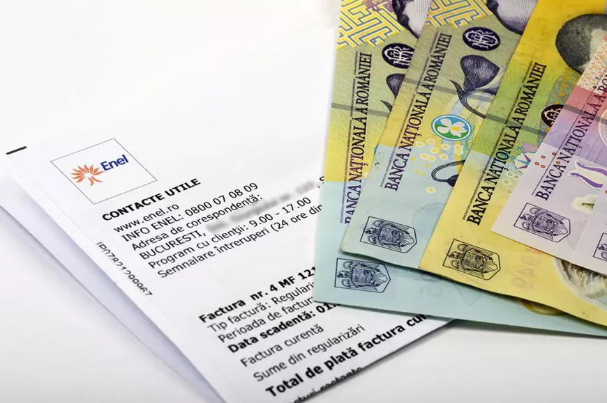 Cum îți dai seama că ai primit o factură greșită la energie. Sfaturile unui expert