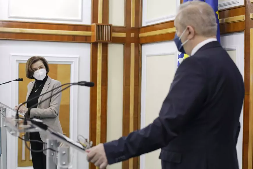 Ministrul apărării din Franța, în vizită la București. Ce a spus Vasile Dîncu despre trupele NATO trimise în România