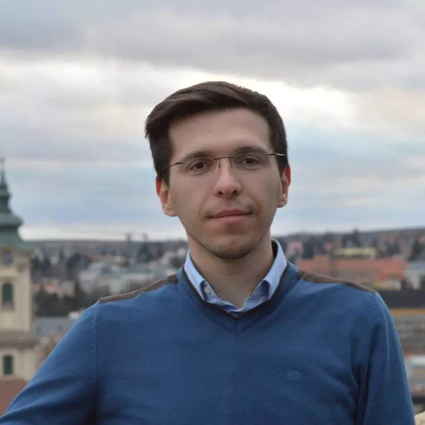 INTERVIU. „Dacă Rusia continuă poziția revizionistă, securitatea României este șubrezită, indiferent de câte divizii NATO vin în țară”