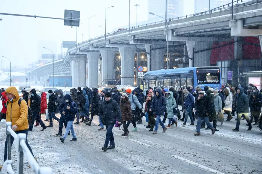 O altă perspectivă asupra Moscovei. Doi români din capitala Rusiei descriu atmosfera orașului: „Aici, rușii nu concep un conflict armat cu Ucraina”