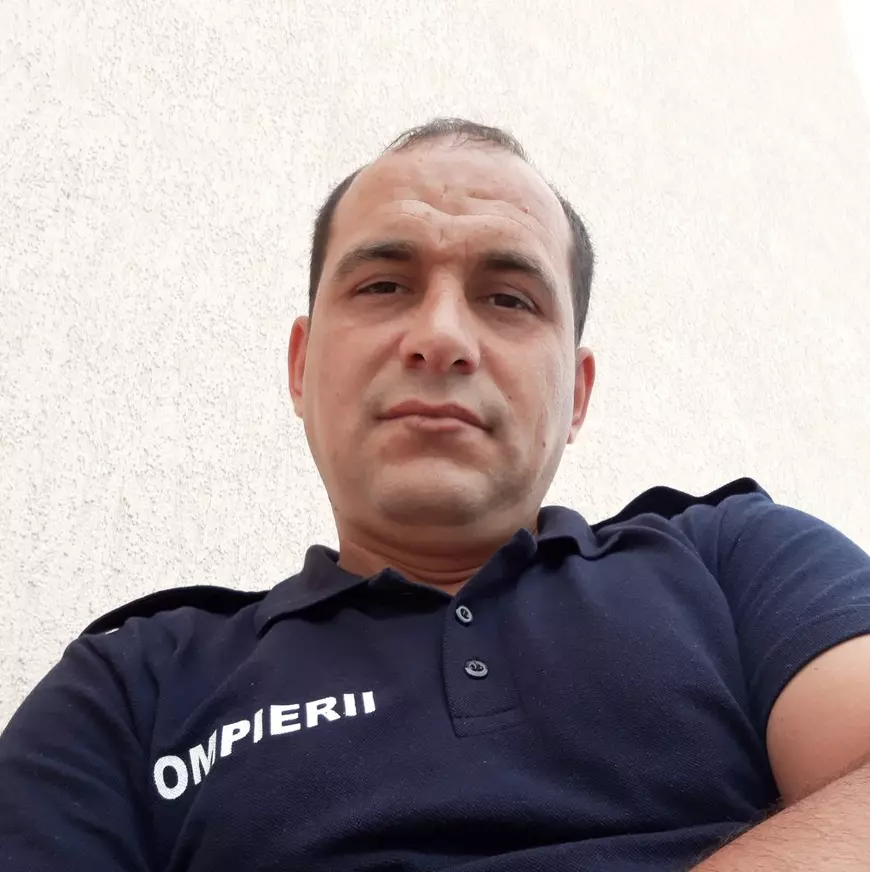 Un pompier din Buzău a recunoscut-o pe fiica lui între victimele unui accident. Ștefania avea 15 ani și a murit la spital
