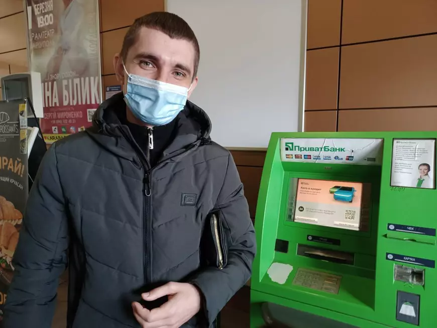 Corespondentul Libertatea, din Mariupol, la 15 km de zona ocupată de armata rusă: Ucrainenii fac cozi la bancomate, se pregătesc să plece