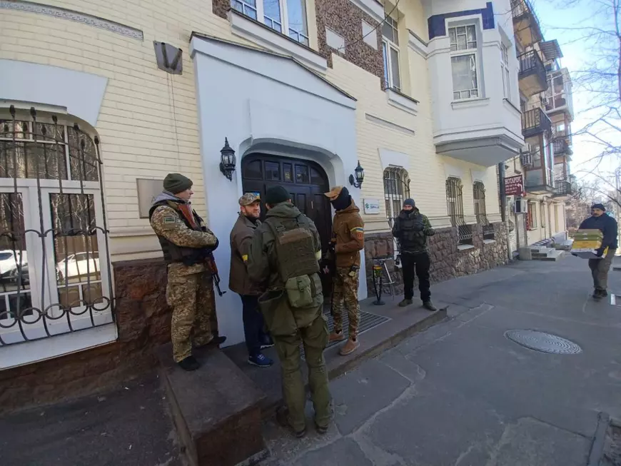 CORESPONDENȚĂ DIN KIEV: Orele de lumină de dinainte de asalt. Cum a trăit capitala Ucrainei răgazul ce prefața o nouă noapte de atacuri