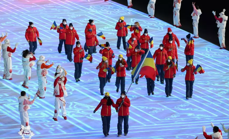 Jocurile Olimpice de iarnă 2022 au început azi la Beijing. 21 de sportivi în delegația României