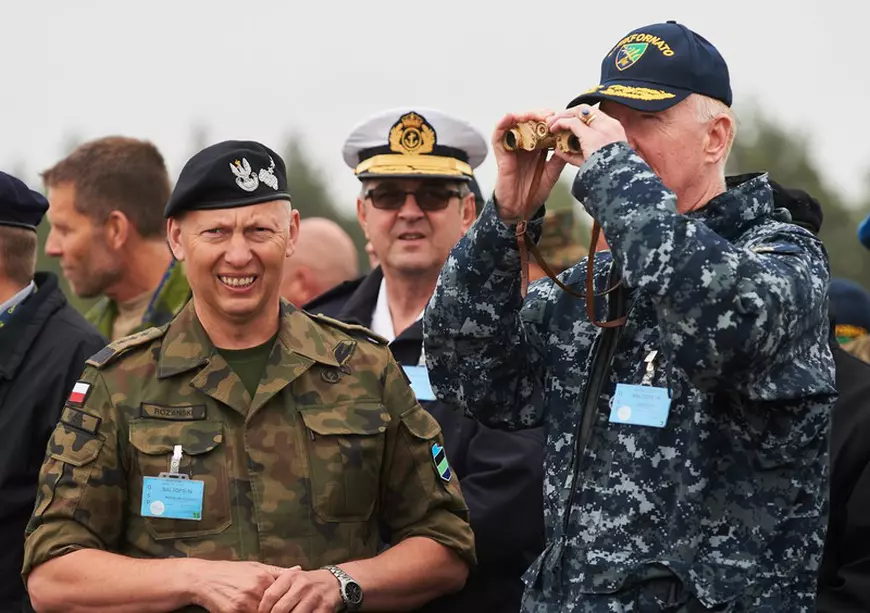 „Putin credea că Kievul va cădea repede, iar acum pur și simplu nu știe ce să facă” - fostul șef al armatei poloneze