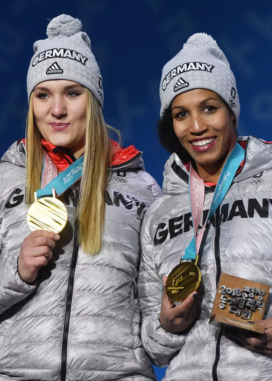 Două sportive au pozat pentru ediția germană a revistei Playboy, înainte de Jocurile Olimpice de la Beijing