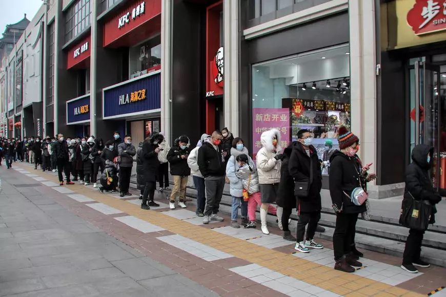 Un an de închisoare și amendă de 6.200 de euro pentru un vânzător de fake-uri ale mascotei Olimpiadei de iarnă