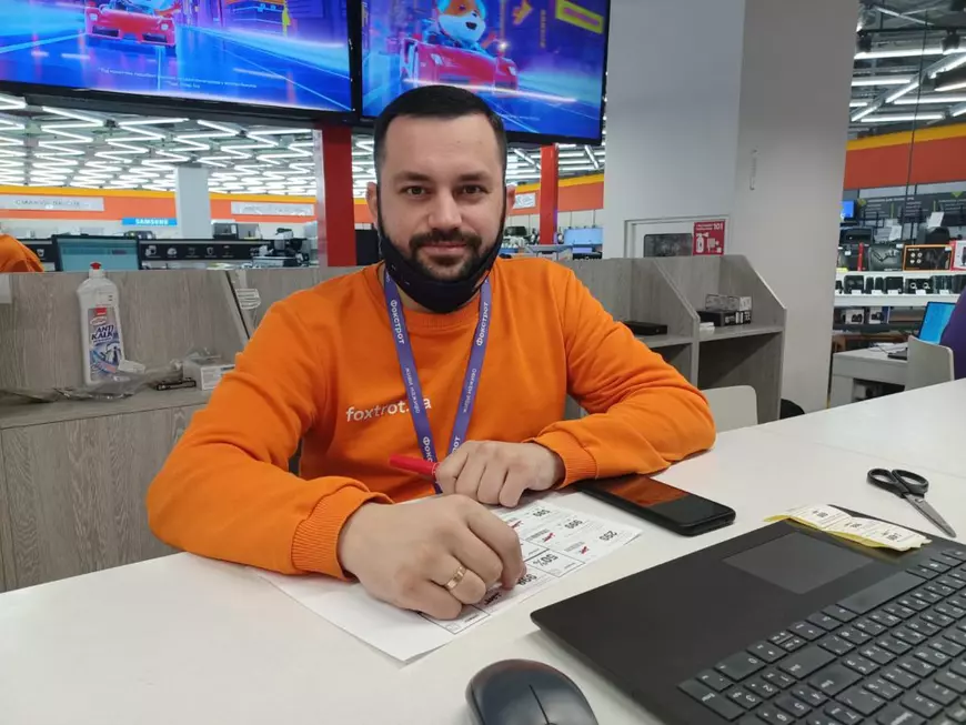 Corespondentul Libertatea, din Mariupol, la 15 km de zona ocupată de armata rusă: Ucrainenii fac cozi la bancomate, se pregătesc să plece