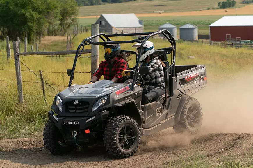 3 SxS-uri CFMOTO perfecte pentru aplicații utilitare în medii off road: UForce 600, UForce 800 și UForce 1000