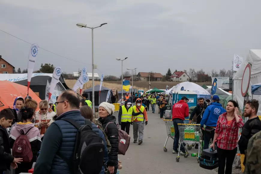 Jurnaliștii Libertatea relatează, față în față, din două tabere de refugiați: ce s-ar întâmpla dacă Rusia nu s-ar retrage din Ucraina, așa cum nu s-a retras de 14 ani din Georgia