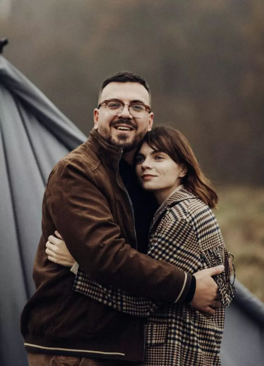 Kostia și Vlada, „fotografii iubirii” care au devenit fotoreporteri pe front: „Războiul nu este despre distrugeri, ci despre puterea și speranța oamenilor”