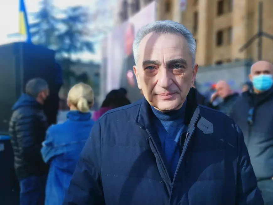 Corespondență din Georgia. Uneori, cei mai îndârjiți apărători ai libertății sunt cei care nu s-au bucurat de ea: demonstrație pro Ucraina și pro UE la Tbilisi