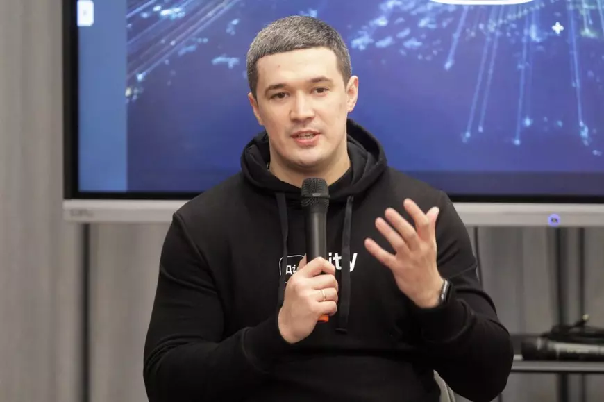 „Armata IT a Ucrainei”. 300.000 de hackeri au răspuns apelului Ucrainei și luptă acum împotriva Rusiei