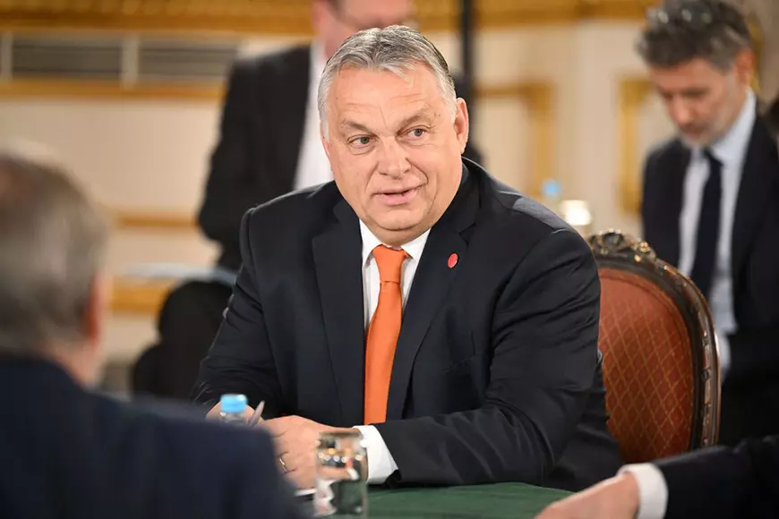 Március 15., minden magyar ünnepe, háborús időkben: Markó Béla bírálja Orbán Viktort és Klaus Iohannist