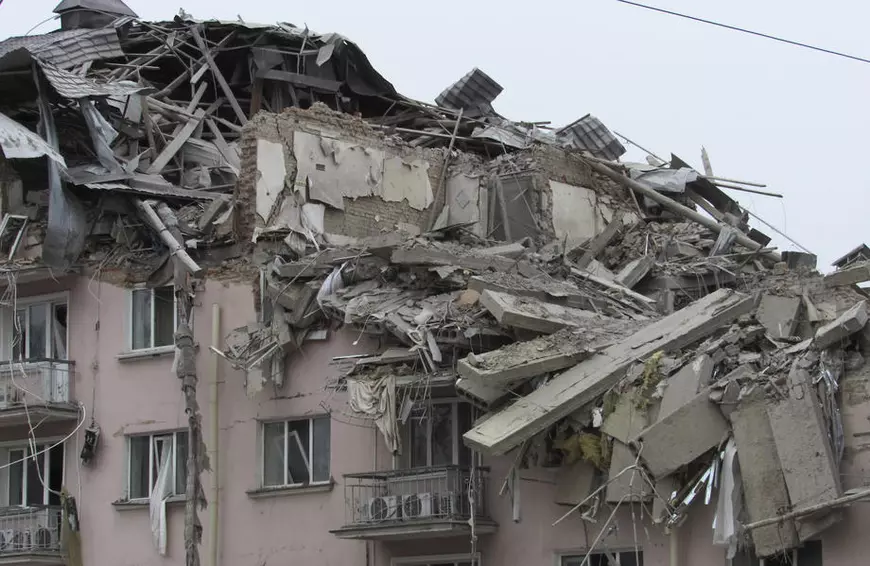 Mărturii din Cernihiv, alt oraș ucrainean rămas fără apă, curent și gaze: „Este numai cenușă”