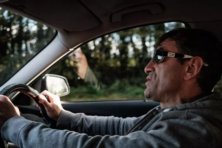 Viața și patimile unui român pe care l-a salvat plecarea în străinătate: „Dacă era să rămân în țară, ori eram la pușcărie, ori eram un bețiv profesionist, ori eram mort”