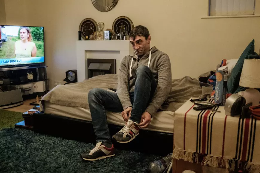 Viața și patimile unui român pe care l-a salvat plecarea în străinătate: „Dacă era să rămân în țară, ori eram la pușcărie, ori eram un bețiv profesionist, ori eram mort”