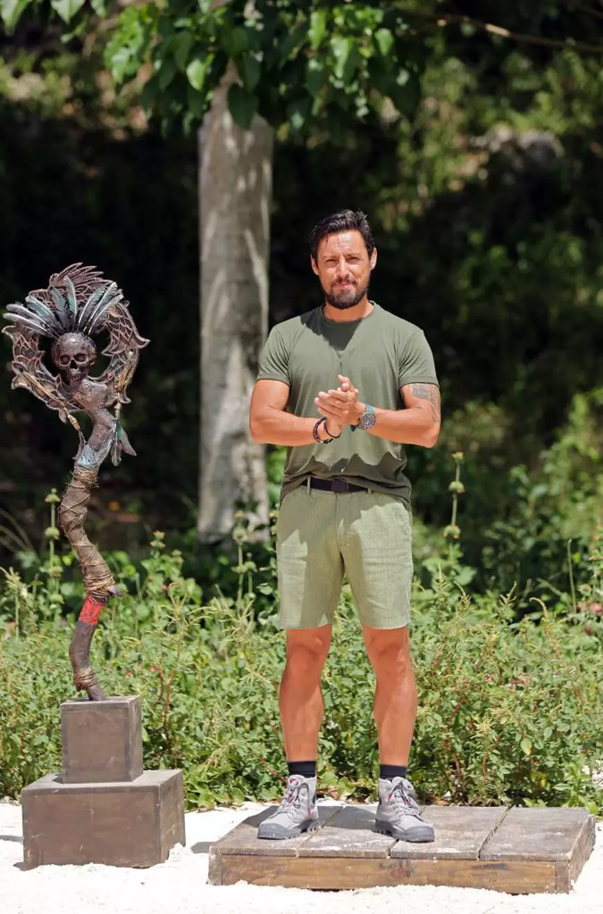 Unde locuiește Daniel Pavel, prezentatorul de la „Survivor”, atunci când vine în România