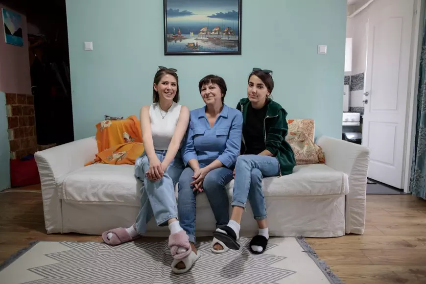 Fața bună a României, evidențiată de o tânără refugiată din Ucraina: „Îmi vine să spun mulțumesc la fiecare pas. Toată lumea încearcă să ne normalizeze viața”