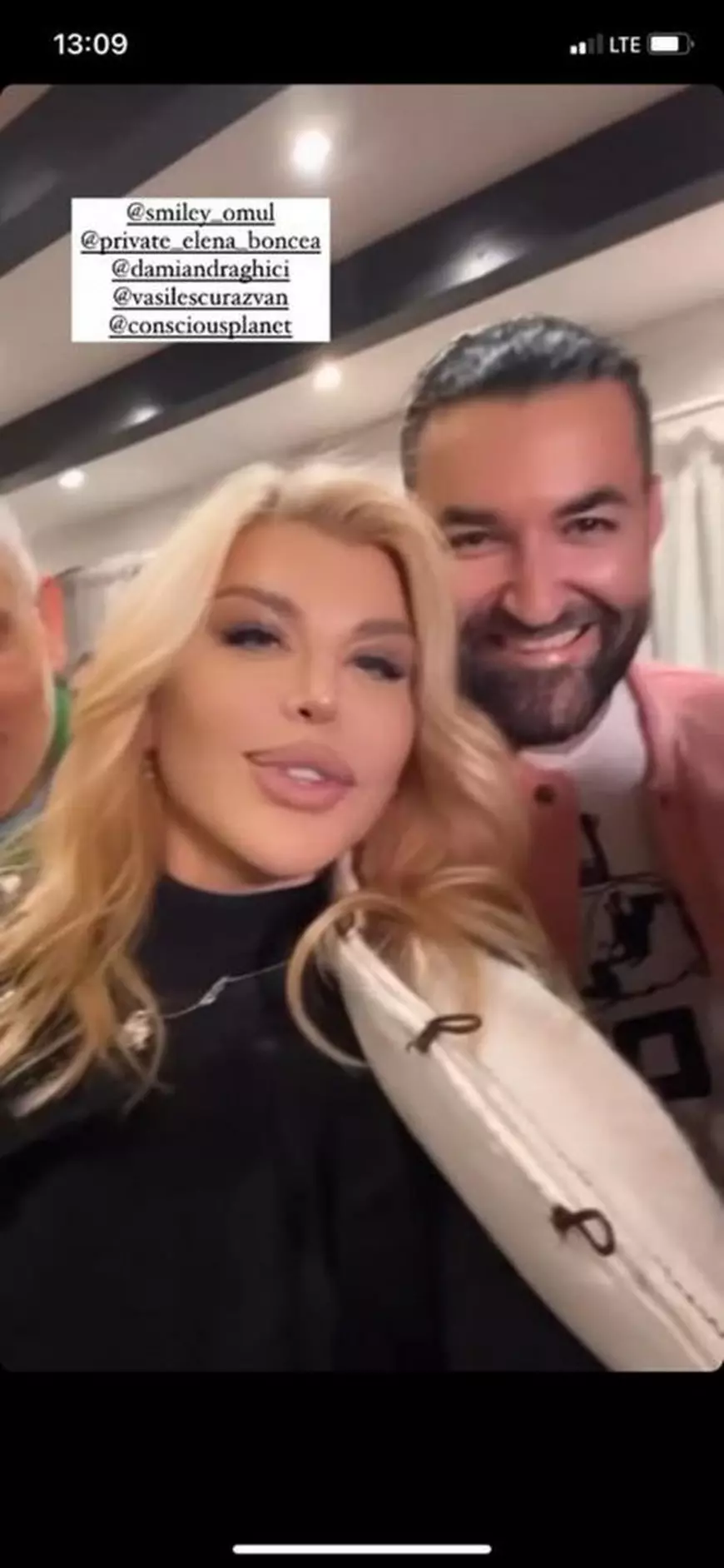 Dan Negru, reacție neașteptată după ce vedetele au mers să vadă un guru yoghin. „Când i-am sugerat tămâia mi-a spus că sunt înapoiat”