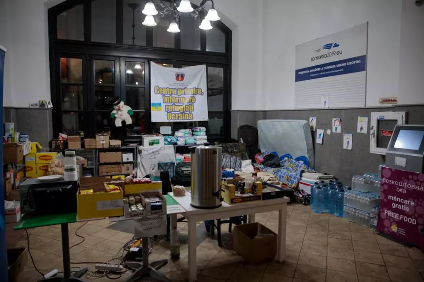 REPORTAJ din gara Suceava. În noaptea de Înviere, 10 refugiați s-au urcat în tren și s-au întors acasă: „Oamenii ne-au spus că suntem nebuni să mergem acum în Ucraina. Dar inima...”