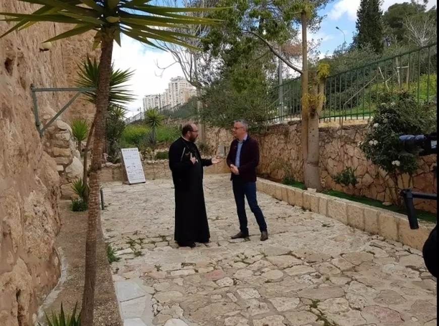 Program TV de Paște 2022. Ce se va difuza la televizor de sărbătoarea Învierii