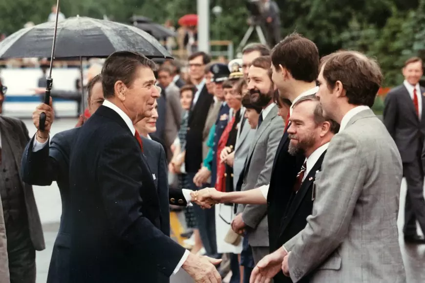 Diplomat american care a lucrat la ambasada din Moscova, în anii URSS-ului: Războiul ar fi început și „dacă NATO nu s-ar fi extins”