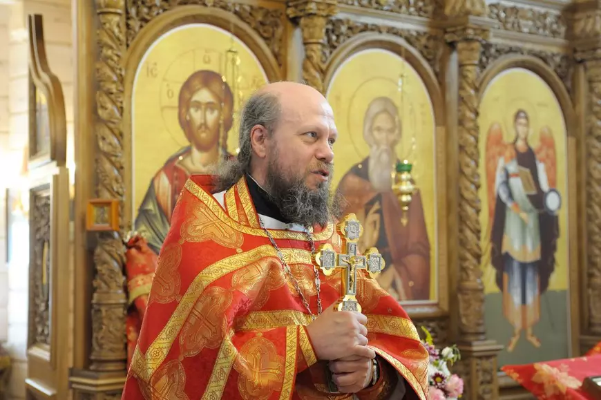 EXCLUSIV. „Nu putem eradica răul, dar putem face dificilă comiterea lui”. Un preot rus și unul estonian, care aparțin de Moscova, își ridică vocile împotriva războiului și a patriarhului Kirill