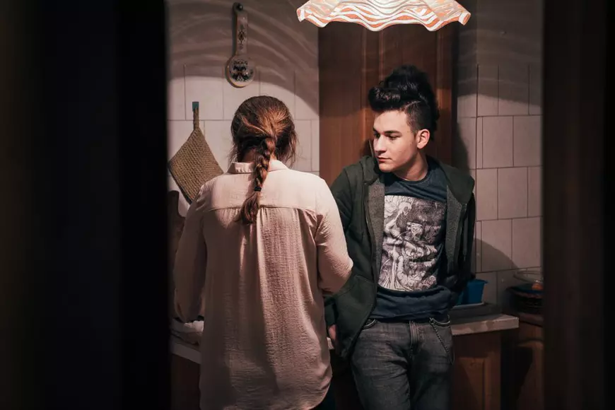 „Băi, dar tu oare poți, știi?”. Drumul bătăios al Anei Drăghici într-o lume a filmelor românești condusă de bărbați