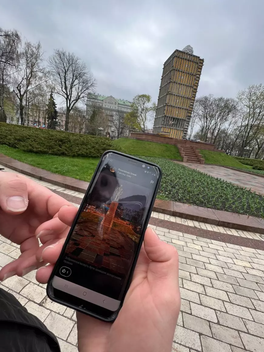 CORESPONDENȚĂ DIN KIEV. În așteptarea Învierii printre baricade, soldați înarmați și alarme, un preot are un mesaj pentru români: „Ne-ați ajutat enorm. Și nu vom uita asta niciodată”