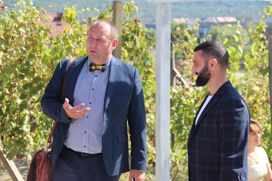 EXCLUSIV. Profesorul ucrainean devenit viral după ce a ținut cursuri din tranșee povestește pentru Libertatea ce va face în prima zi de pace