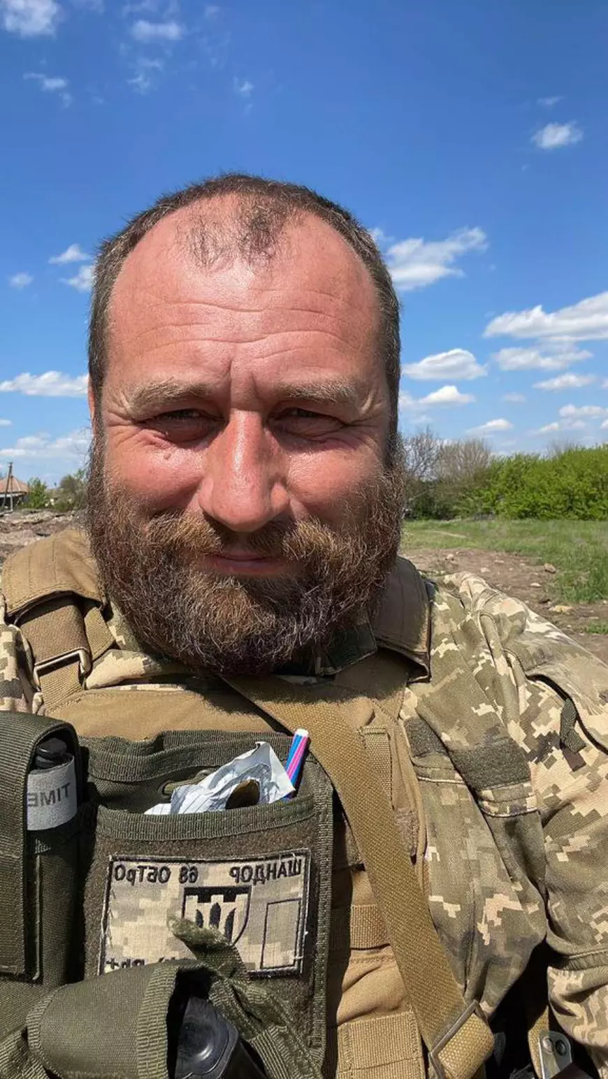 EXCLUSIV. Profesorul ucrainean devenit viral după ce a ținut cursuri din tranșee povestește pentru Libertatea ce va face în prima zi de pace