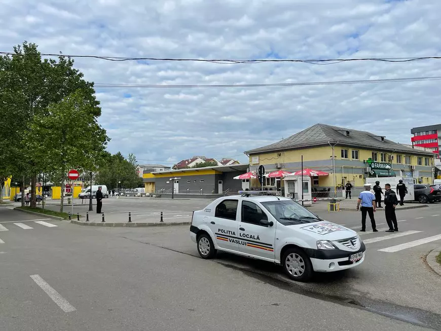 Două amenințări cu bombă la Vaslui, ce vizau o piață aglomerată din oraș. „Alahu Akabar”, mesajul primit pe email de Poliția Locală