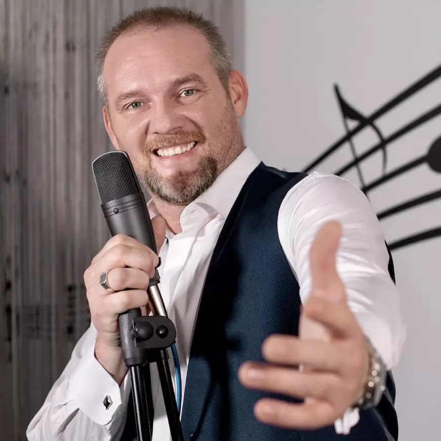 Ce se întâmplă cu mecanicul Radu Palaniță, la doi ani de când a câștigat „Românii au talent”. „Descopăr o lume care îmi este străină”