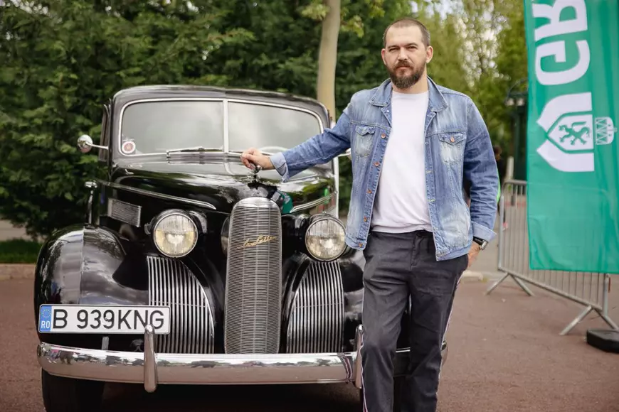 Ford interbelic, Cadillac de după Primul Război și Dacia 1300 din comunism. Expoziția de mașini retro, între nostalgie și rezistența la bolizii de azi