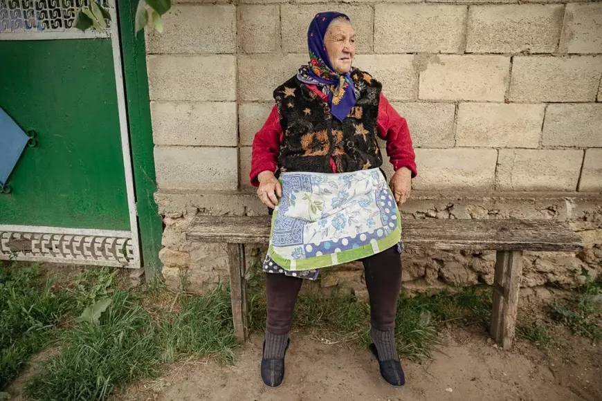 CORESPONDENȚĂ: Ce-i face pe unii moldoveni de lângă Transnistria să spună că „dacă începe rusul, noi ridicăm mâinile-n sus. Ne dăm cu Rusia”?