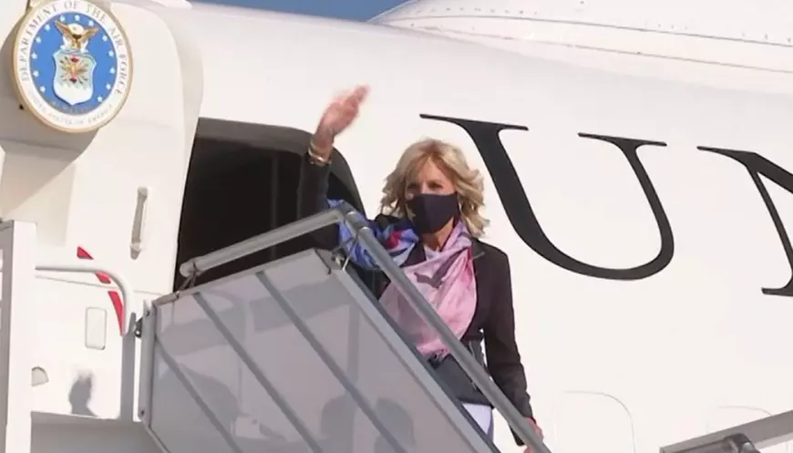 Jill Biden a ajuns în România. Prima Doamnă a SUA începe o vizită oficială de două zile. Care este programul