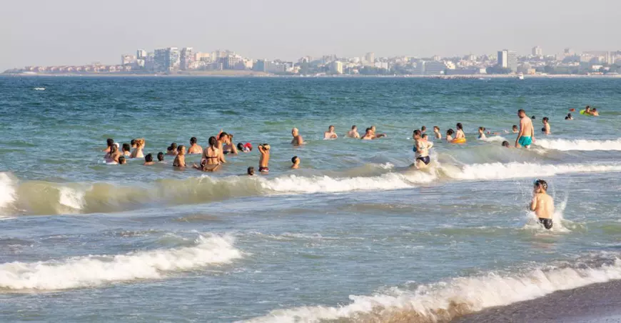 Pe români îi așteaptă cele mai scumpe concedii din ultimii 30 de ani. Cât costă o vacanță pe Litoral, la cât a ajuns în Grecia și ce destinații exotice s-au ieftinit