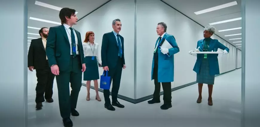 Un serial ce nu trebuie ratat: „Severance” - Separarea conștiinței ultimilor proletari. Ben Stiller e chiar inteligent