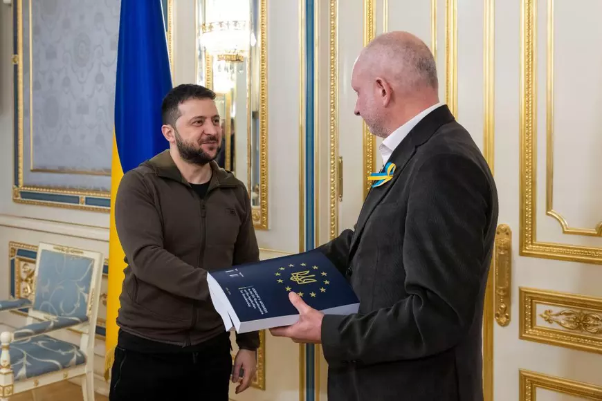 Aderarea Ucrainei la UE este imposibilă „pe scurtătură”, dar catastrofală, dacă va aștepta 20 de ani. Doi politologi români și unul de la Kiev explică