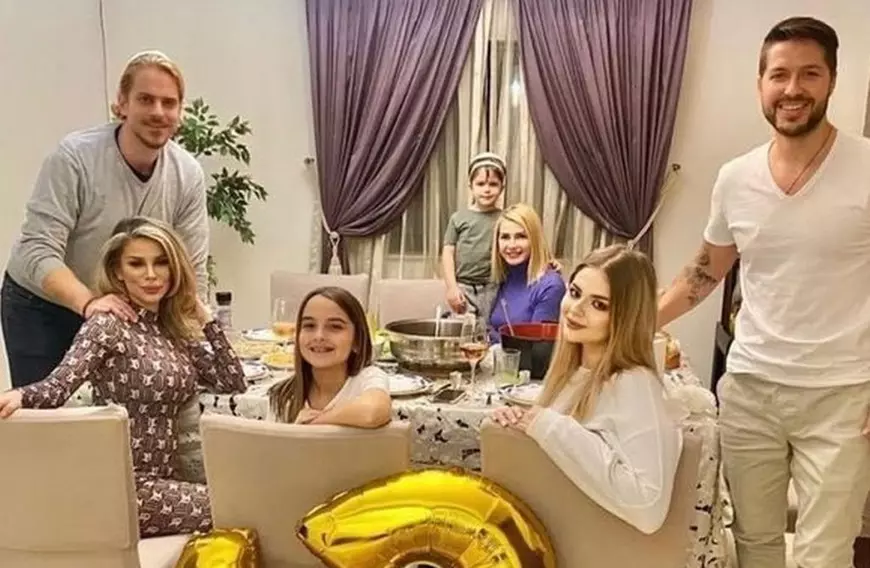 Cum se înțeleg fosta și actuala soție a lui Jorge. Alina Laufer și Ramona Prodea se cunosc de mulți ani